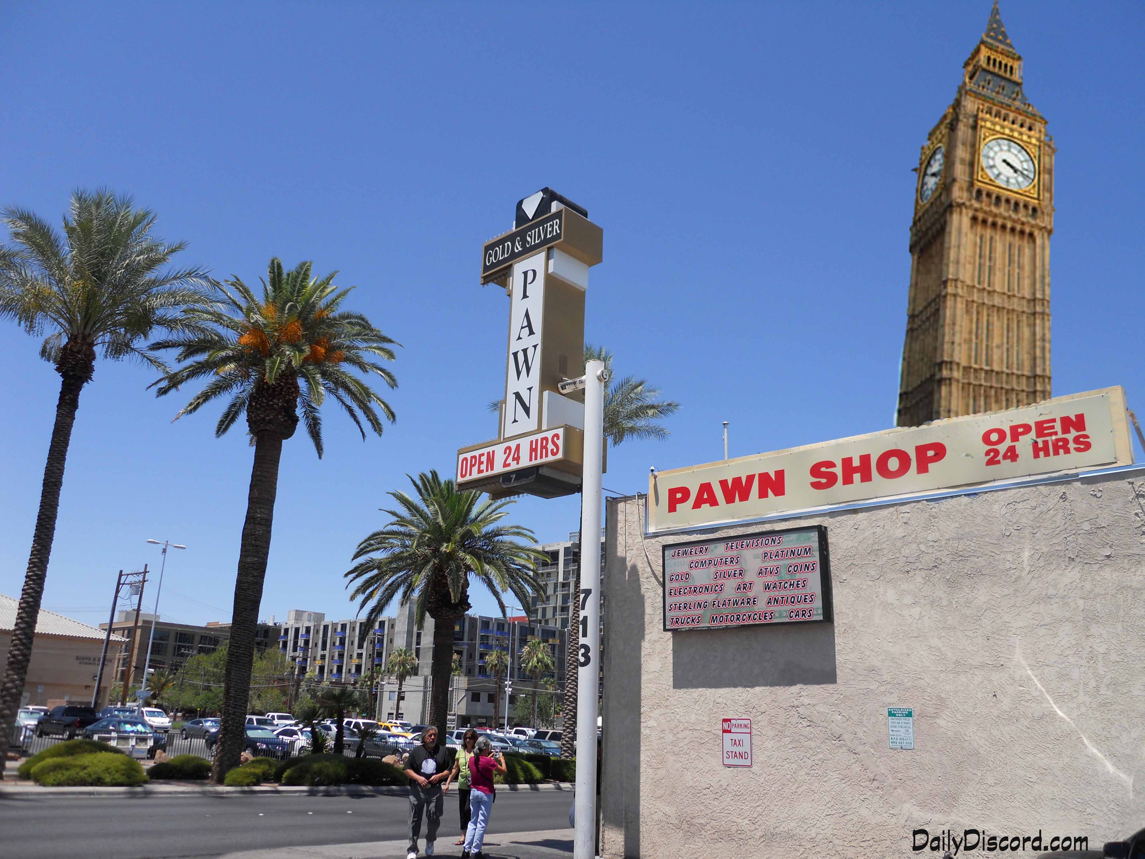 Pawn_Stars_shop_by_Mike_SalvucciML